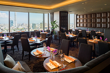 THE DINING シノワ 唐紅花＆鉄板フレンチ 蒔絵