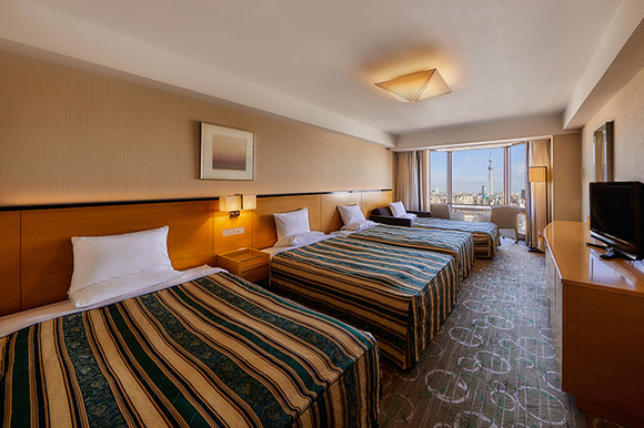 デラックストリプル・フォース