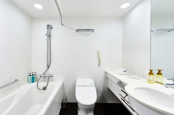 デラックストリプル・フォース