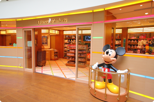 ホテルでゆっくりショッピング