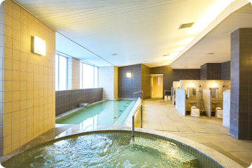 女性用浴室（ジェットバス/手前、温浴風呂/奥）