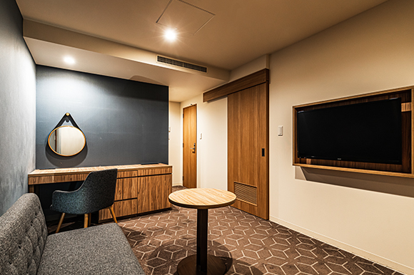 フォースルーム